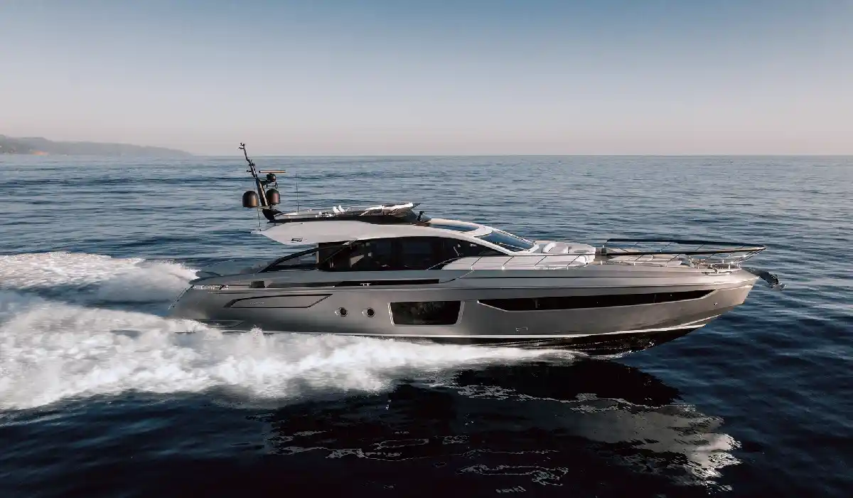 Azimut - S8 Myne - Motor Yacht Charter - Motor Yachts for Sale - Exclusive Concierge Club.webp